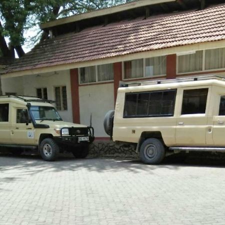Bomen Hotel Isiolo エクステリア 写真
